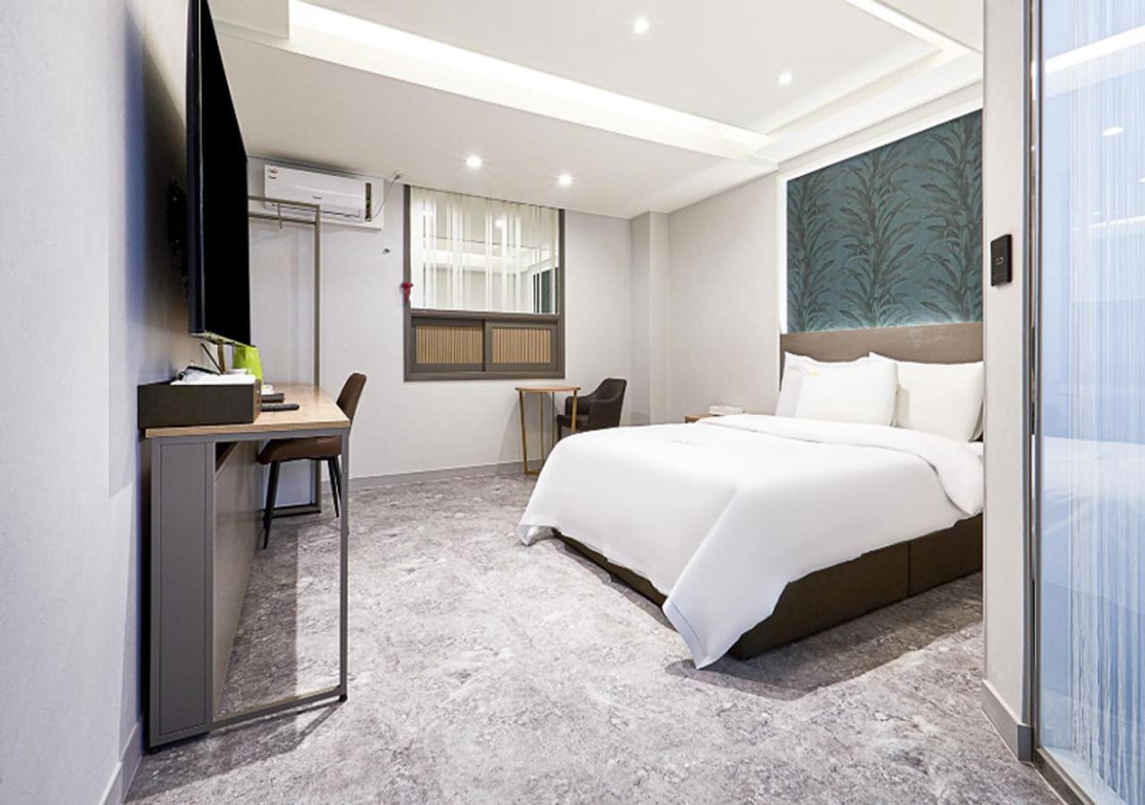 Regency Hotel Соннам Экстерьер фото