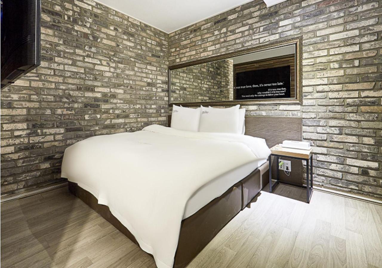 Regency Hotel Соннам Экстерьер фото