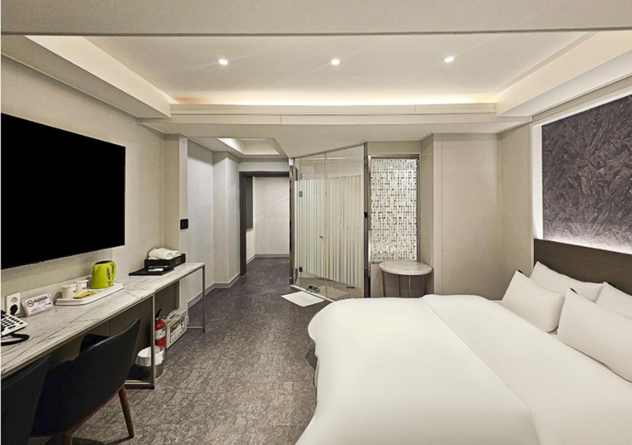 Regency Hotel Соннам Экстерьер фото