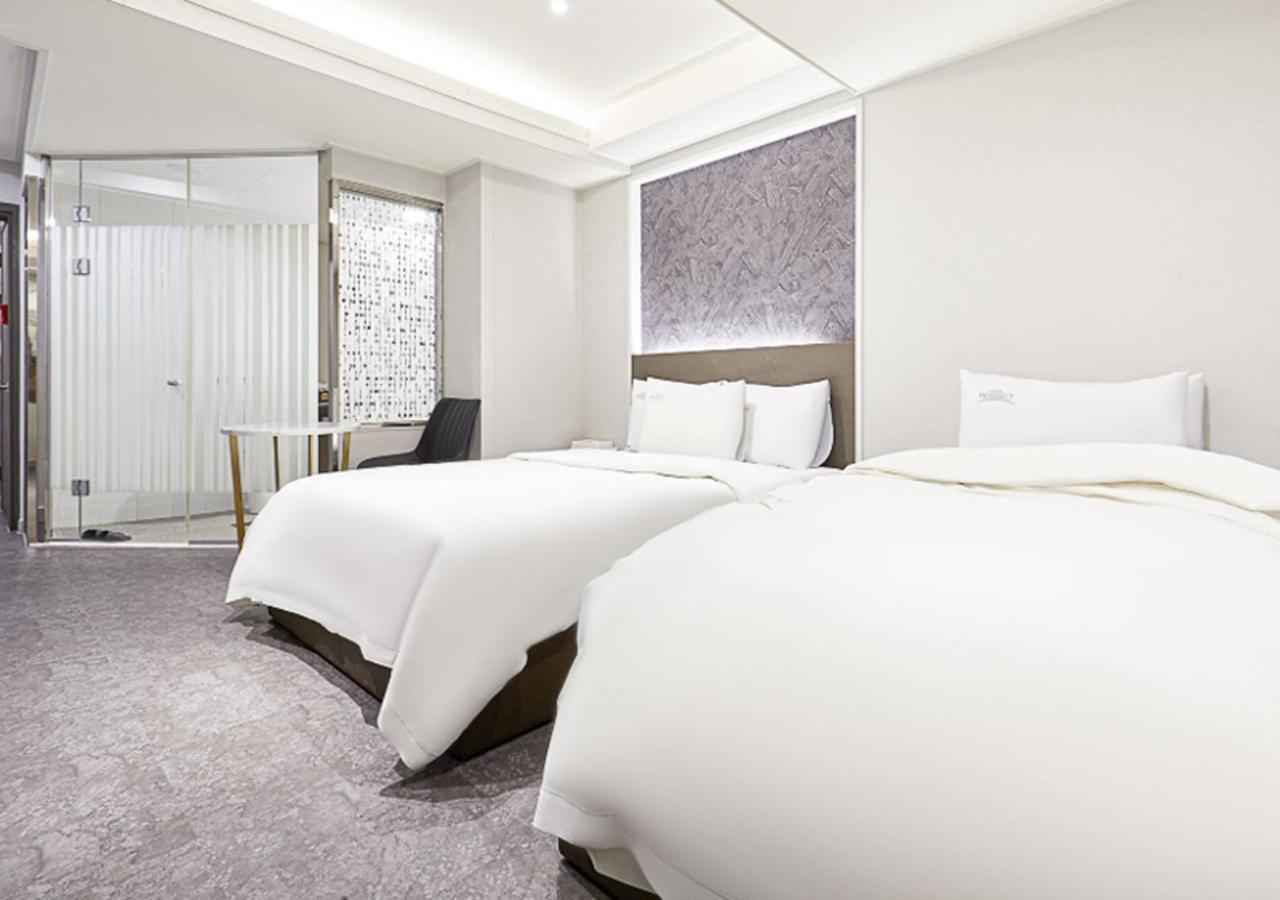 Regency Hotel Соннам Экстерьер фото